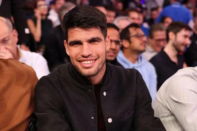 戴维斯果断 戴维斯果断