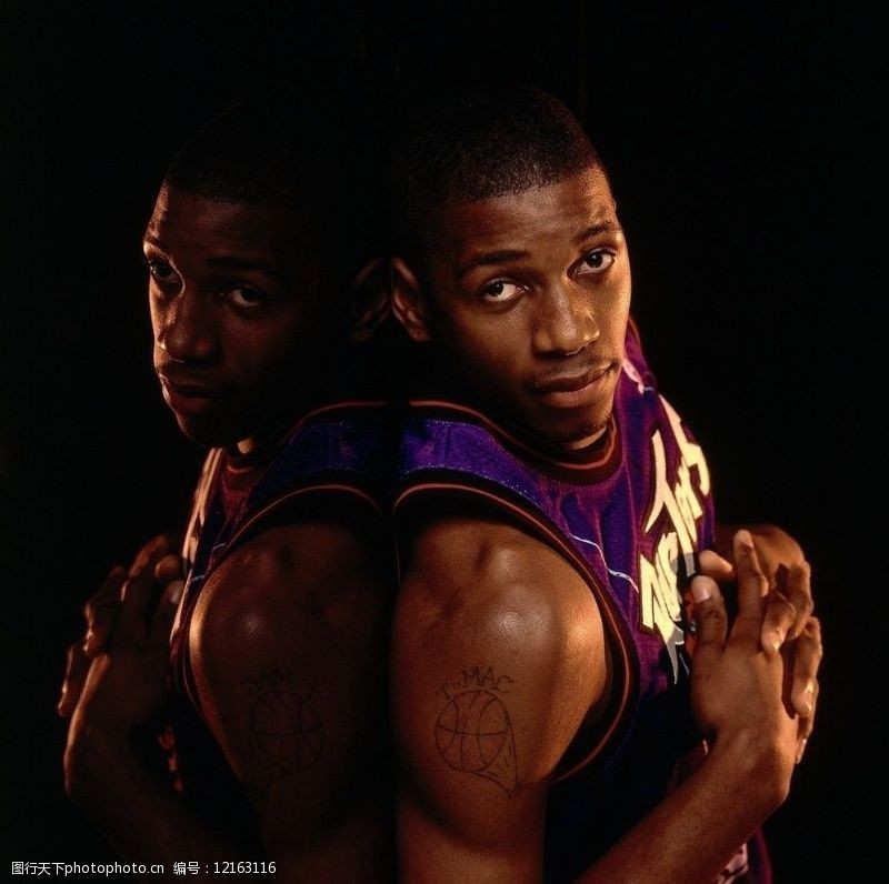 進球因越位 進球因越位